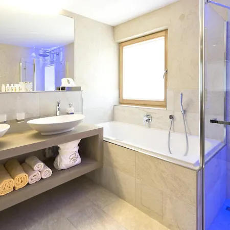 Hotel Rosa Eco Alpine 4*